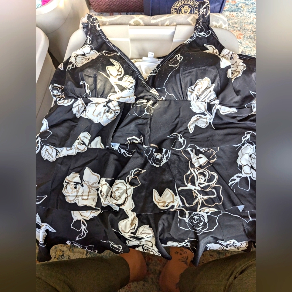 Avenue Swim Tankini Size 26W